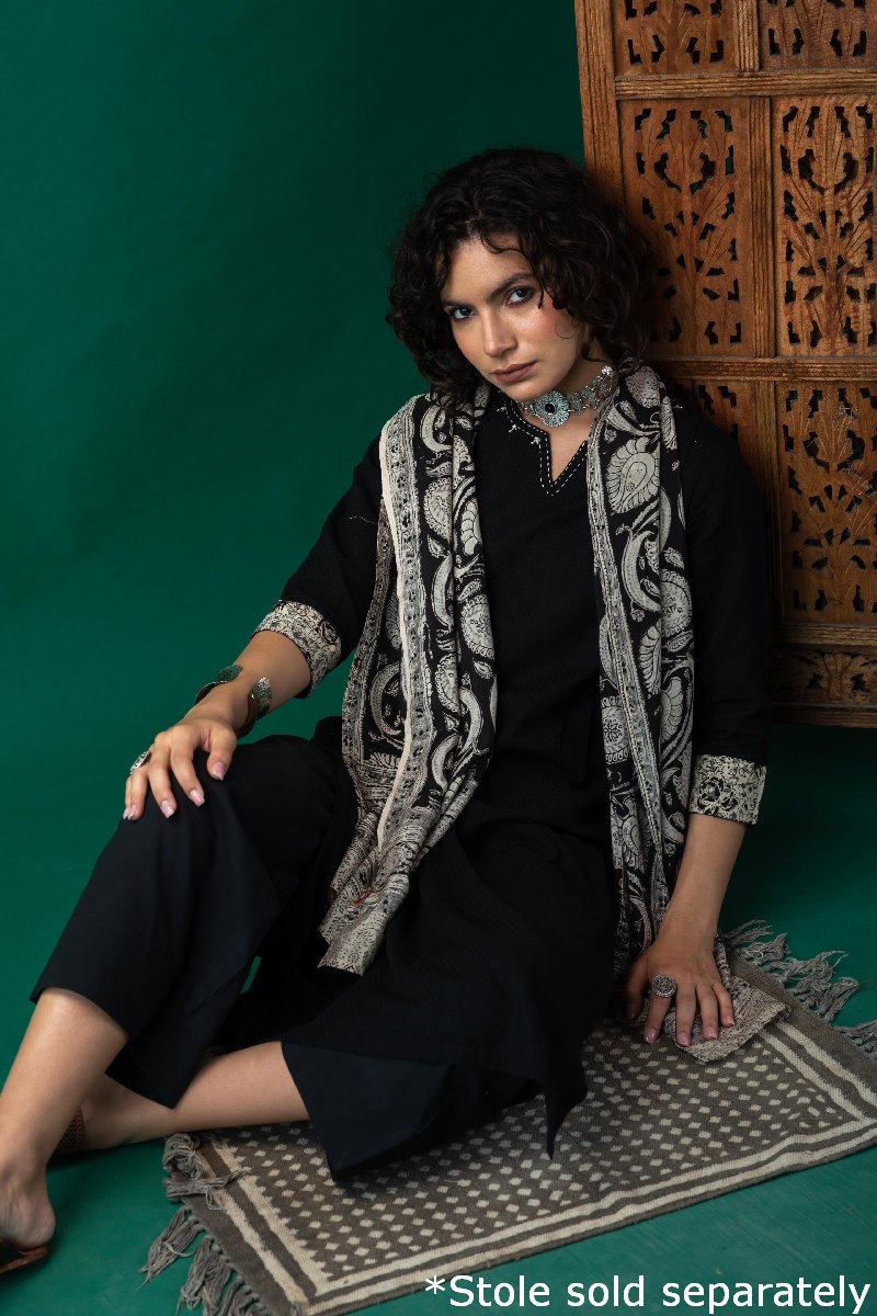 Image for Kusvaa Wkr230 Aria Handloom Cotton Kurta Sitting