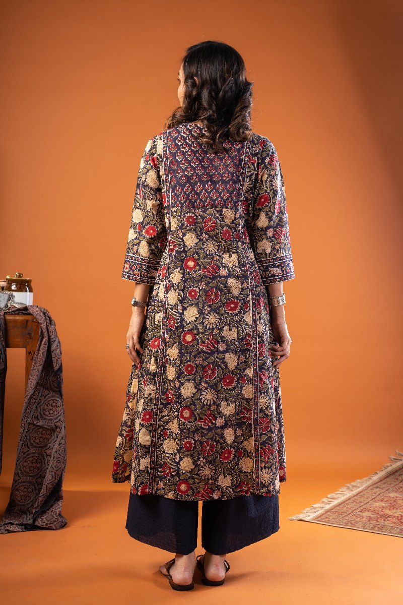 Image for Kusvaa Wkr237 Kamya Cotton Handblock Kurta Back