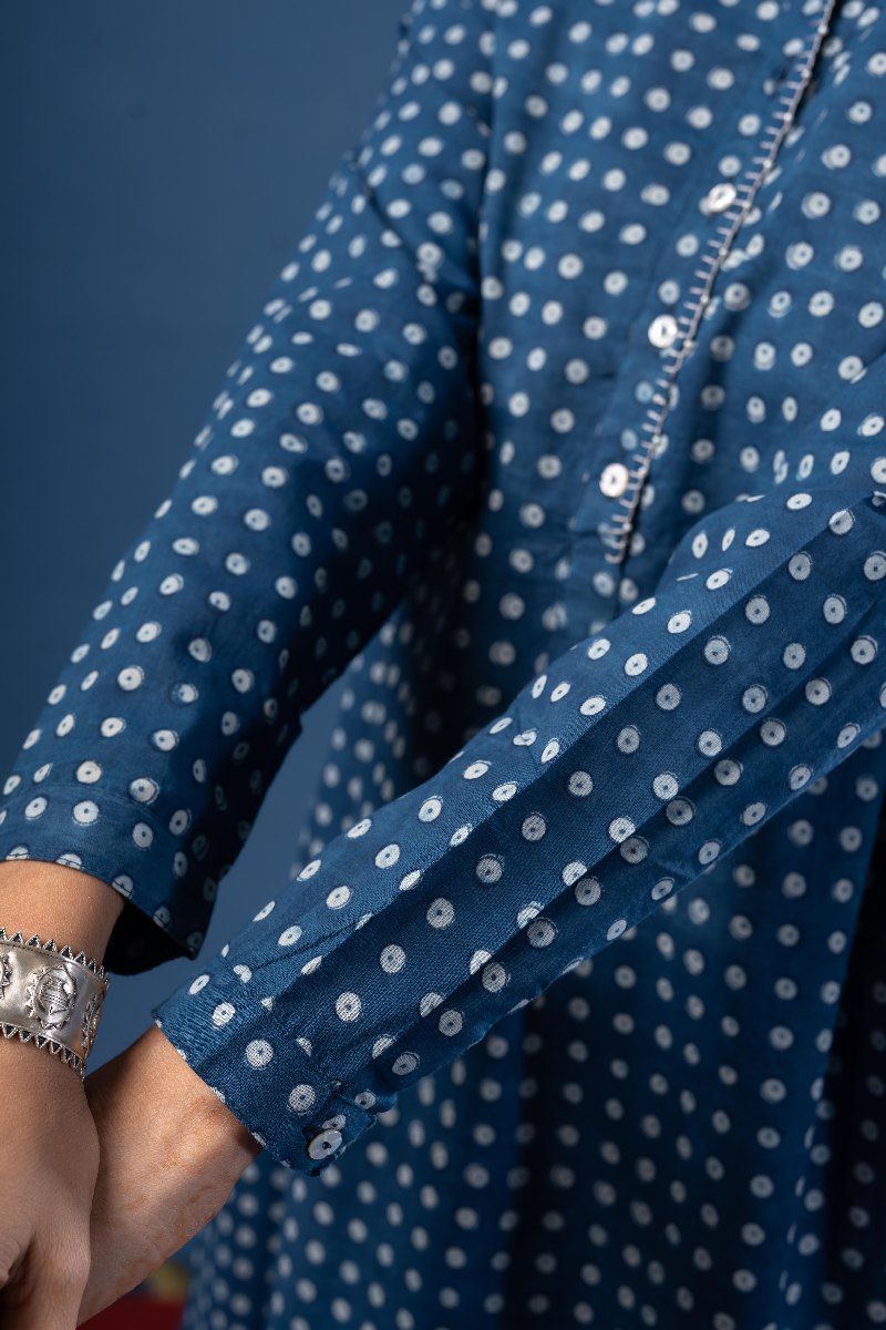 Image for Kusvaa Wkr238 Erisha Cotton Handblock Kurta Closeup 2