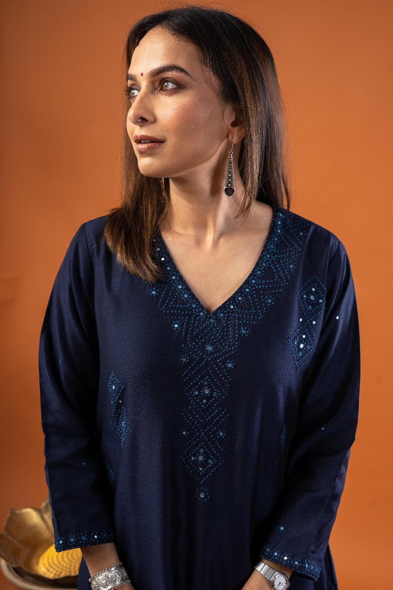 Image for Kusvaa Wkr240 Nirvi Chanderi Straight Kurta Pattern