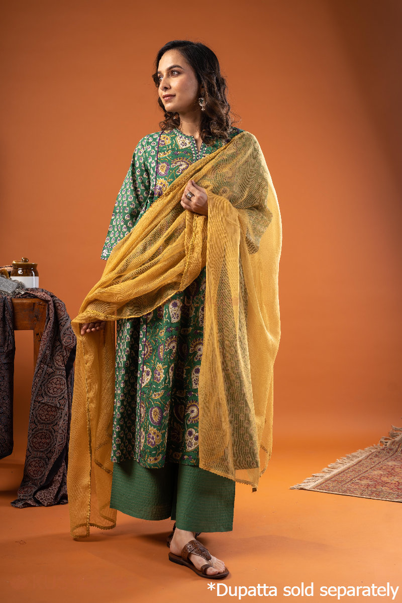 Image for Kusvaa Wkr243 Sanskriti Cotton Handblock Print Kurta Front