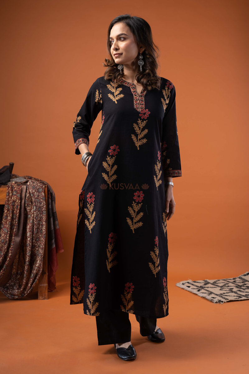 Image for Kusvaa Wkr253 Anvika Cotton Handblock Print Kurta Side