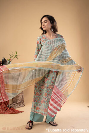 Image for Kusvaa Wkr257 Ashir Cotton Handblock Print Kurta Closeup 5