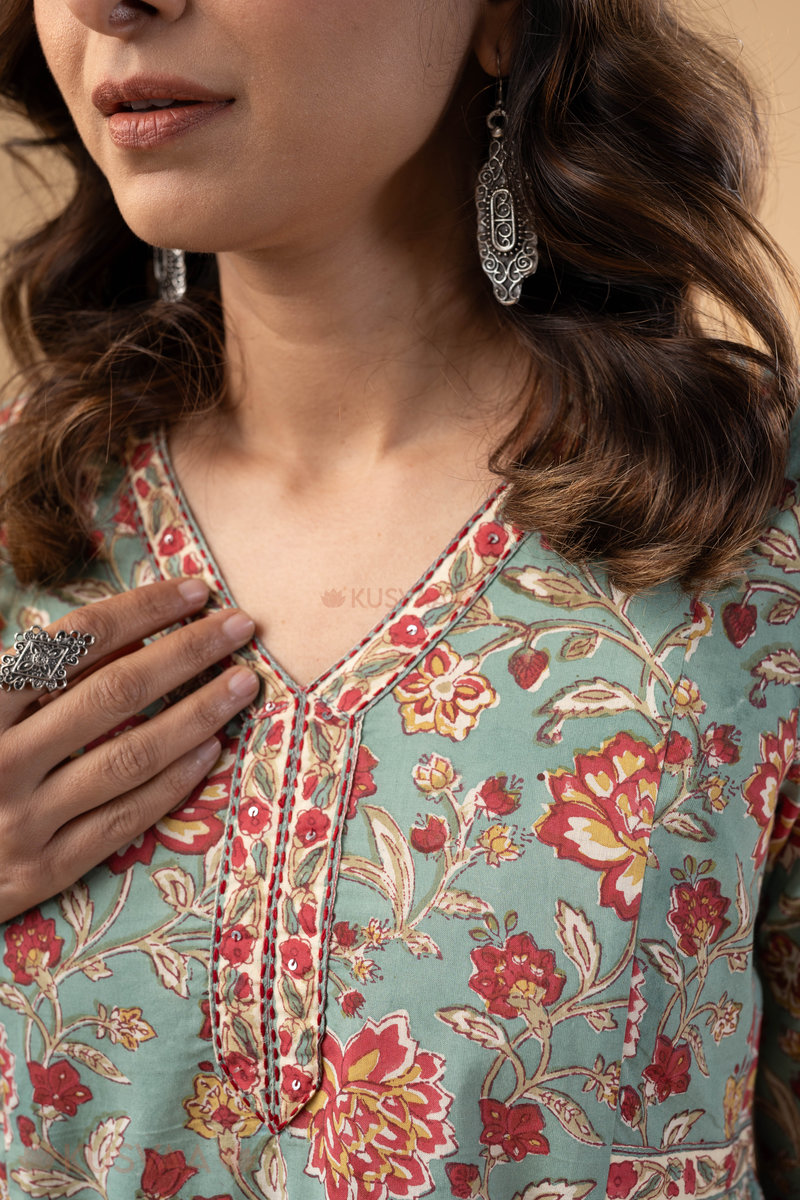 Image for Kusvaa Wkr257 Ashir Cotton Handblock Print Kurta Closeup