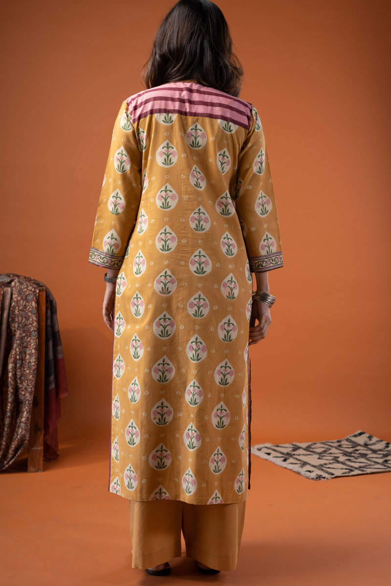 Image for Kusvaa Wkr261 Amirah Cotton Handblock Print Kurta Back