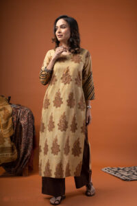 Image for Kusvaa Wkr262 Saroya Cotton Handblock Print Kurta Front