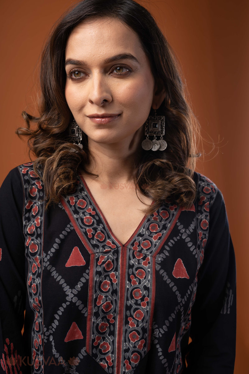 Image for Kusvaa Wkr263 Avaia Cotton Handblock Print Kurta Featured