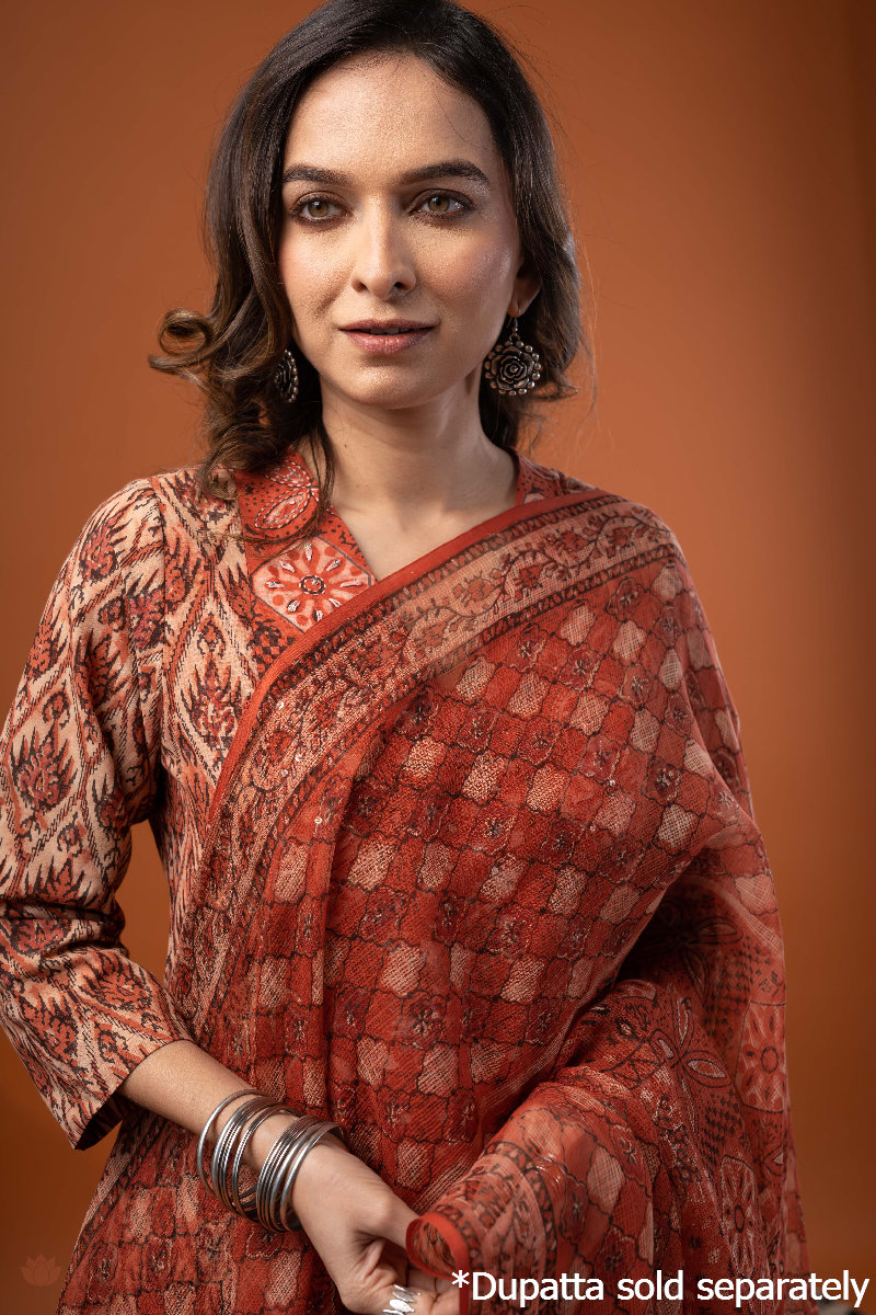Image for Kusvaa Wkr266 Vyara Cotton Handblock Print Kurta Featured