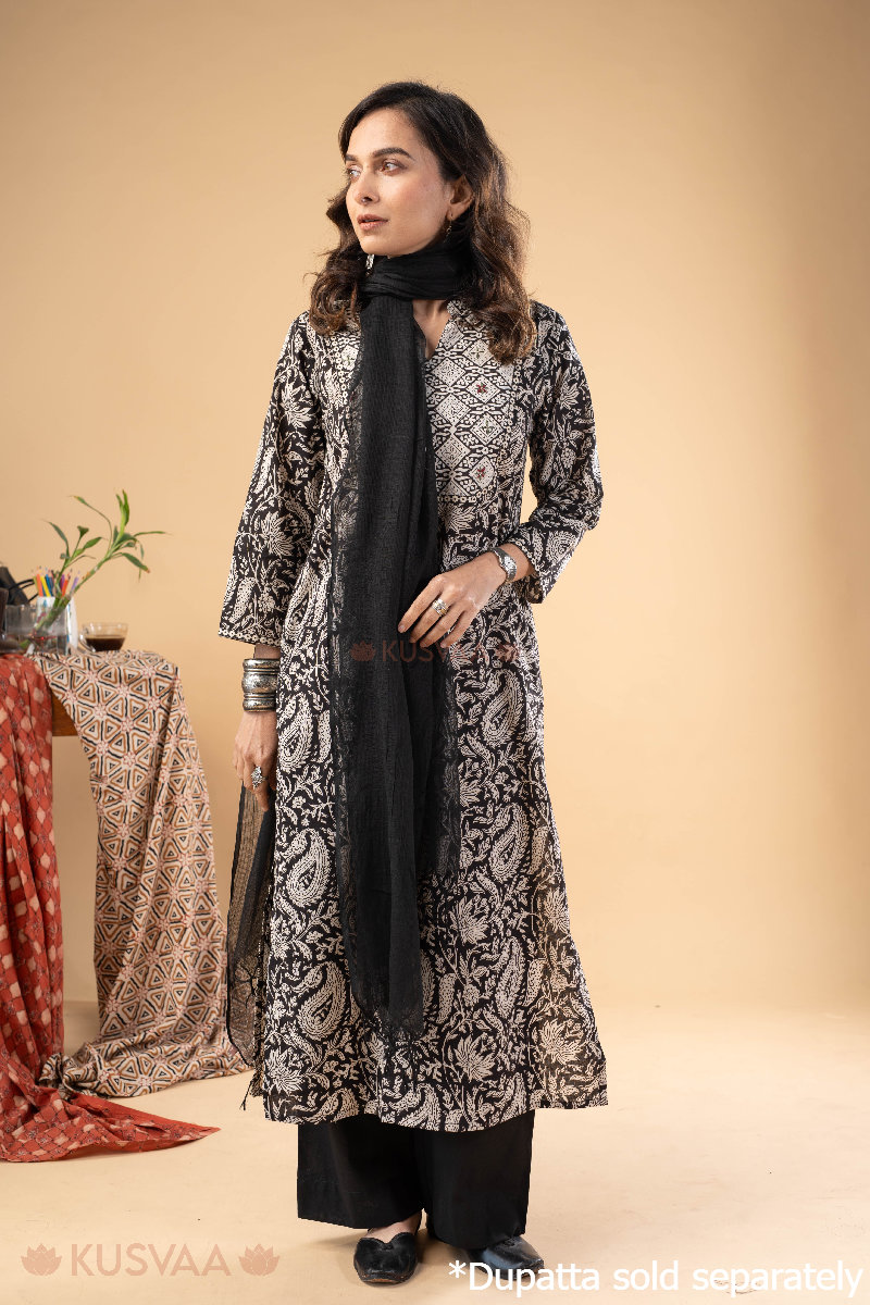 Image for Kusvaa Wkr270 Mayanka Cotton Handblock Print Kurta Sleeves