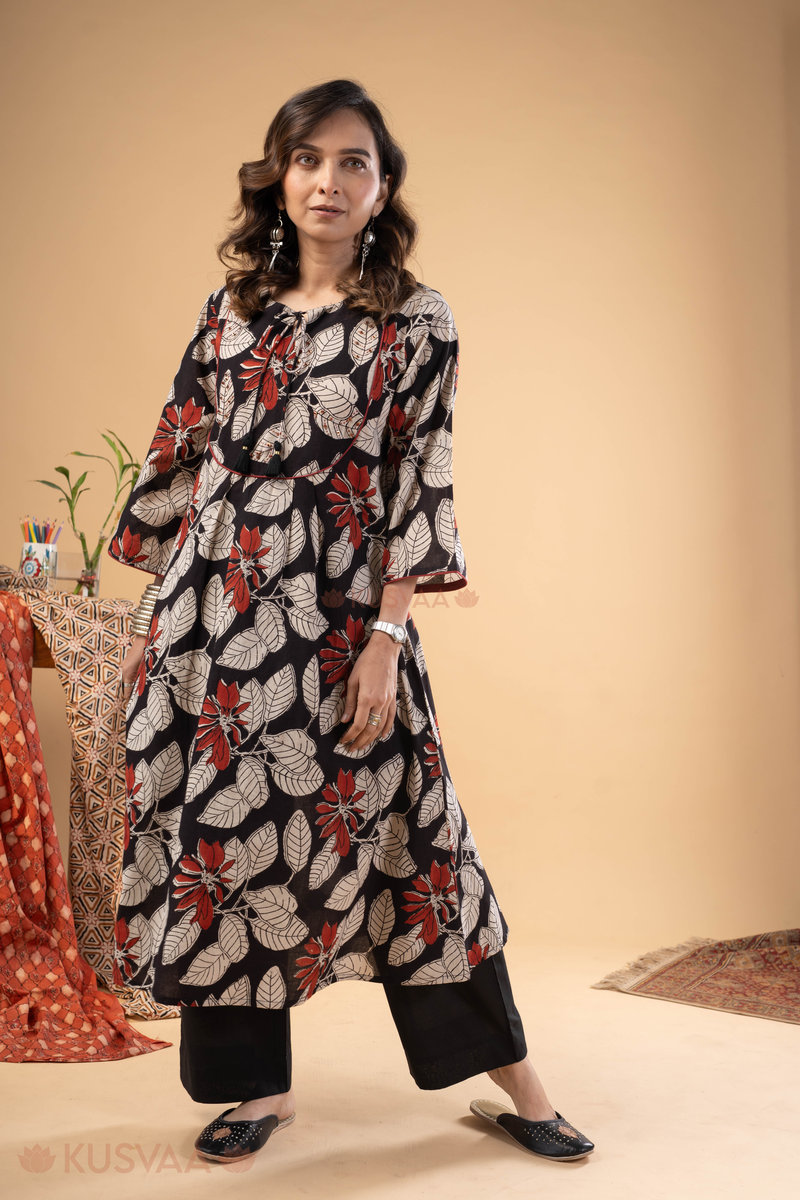 Image for Kusvaa Wkr272 Lushi Cotton Handblock Print Kurta Side