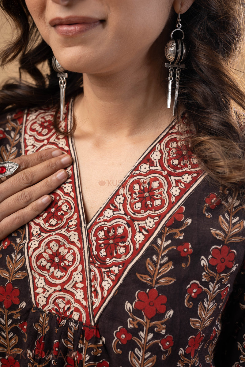 Image for Kusvaa Wkr273 Snigdha Cotton Handblock Print Kurta Closeup