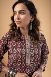 Image for Kusvaa Wkr275 Shrishti Cotton Handblock Print Kurta Featured