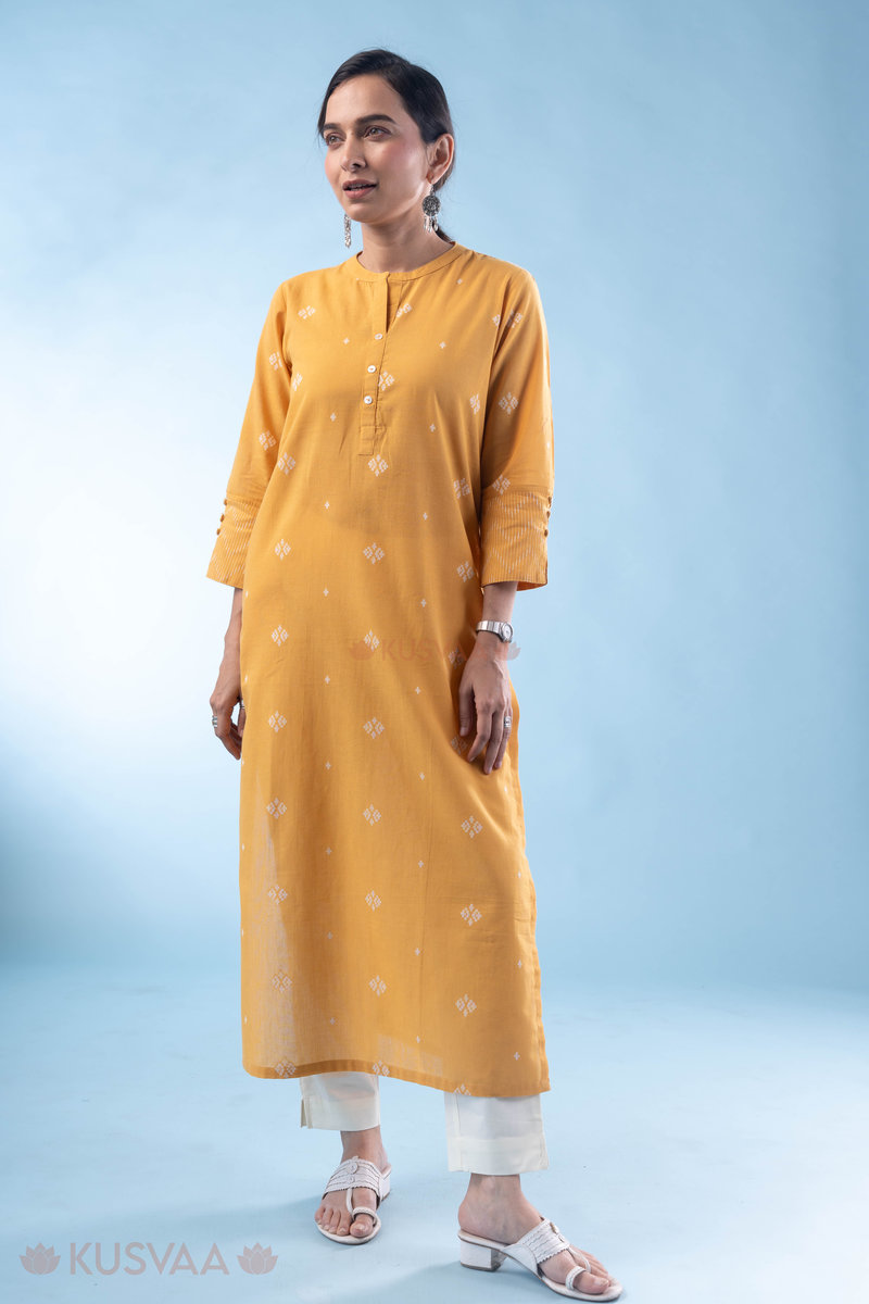 Image for Kusvaa Wkr276 Vyapti Handloom Cotton Kurta Front