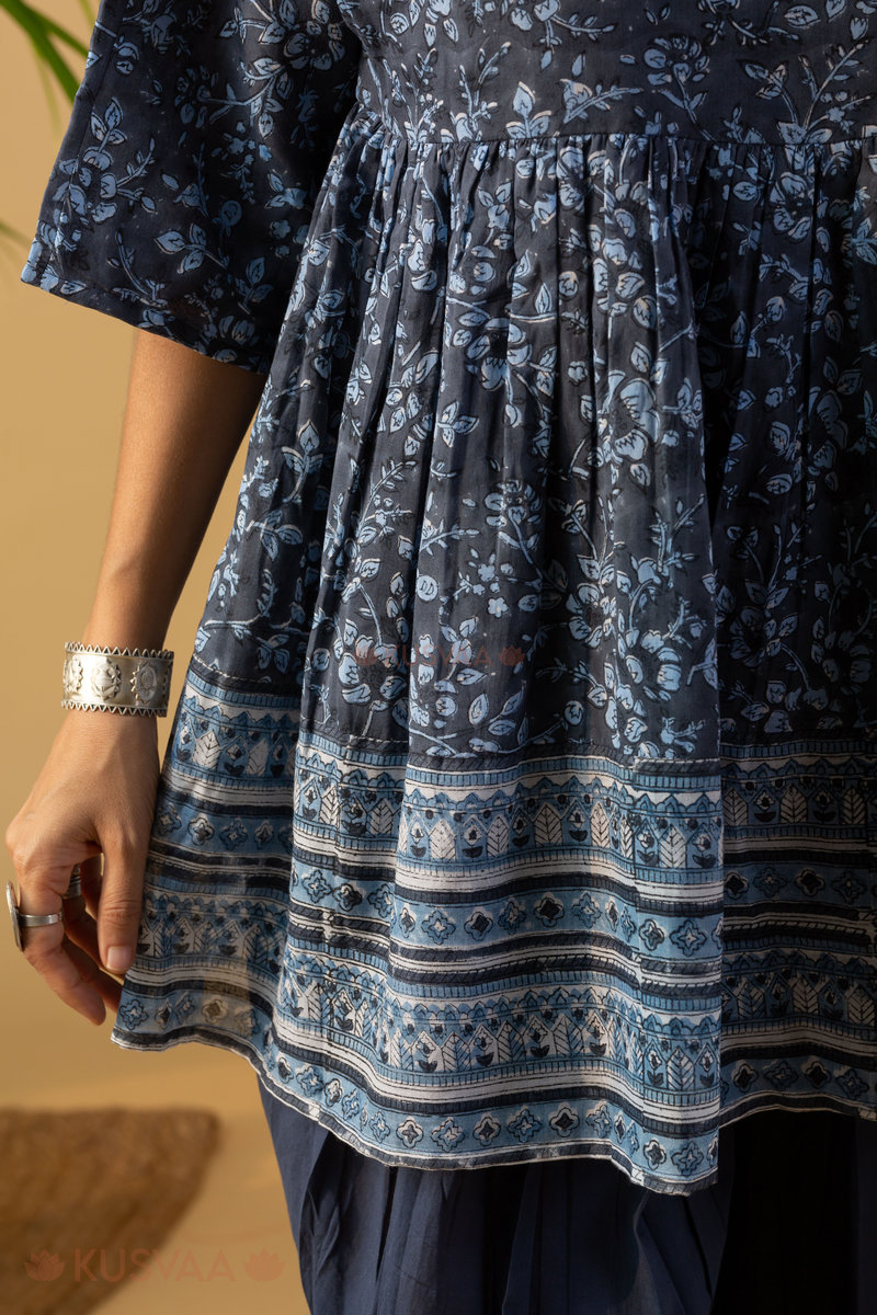 Image for Kusvaa Shk067 Shreenora Cotton Short Kurti Closeup