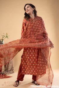 Image for Kusvaa Wkr281 Shreerita Cotton Handblock Print Kurta Sitting