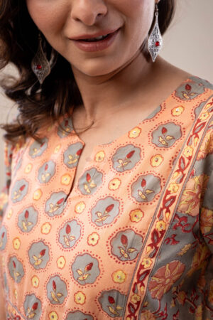 Image for Kusvaa Wkr282 Joya Cotton Handblock Print Kurta Closeup