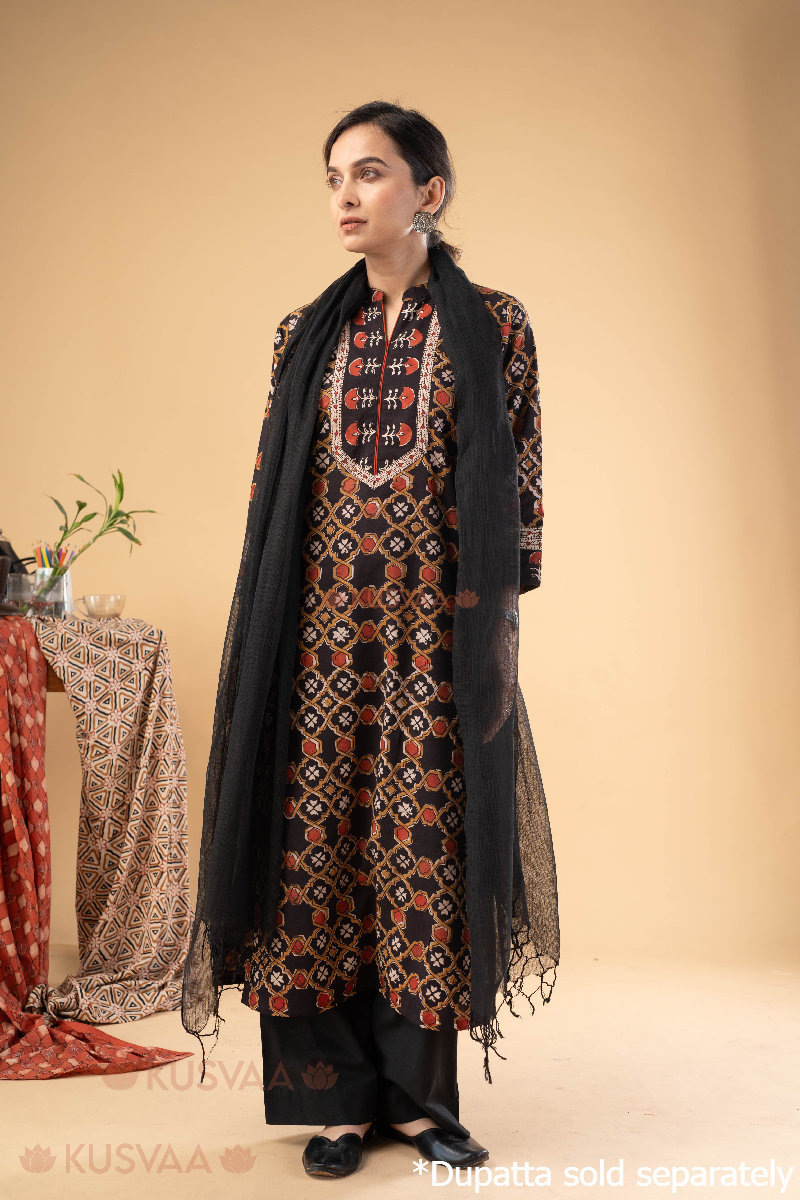 Image for Kusvaa Wkr283 Sia Cotton Handblock Print Kurta Front