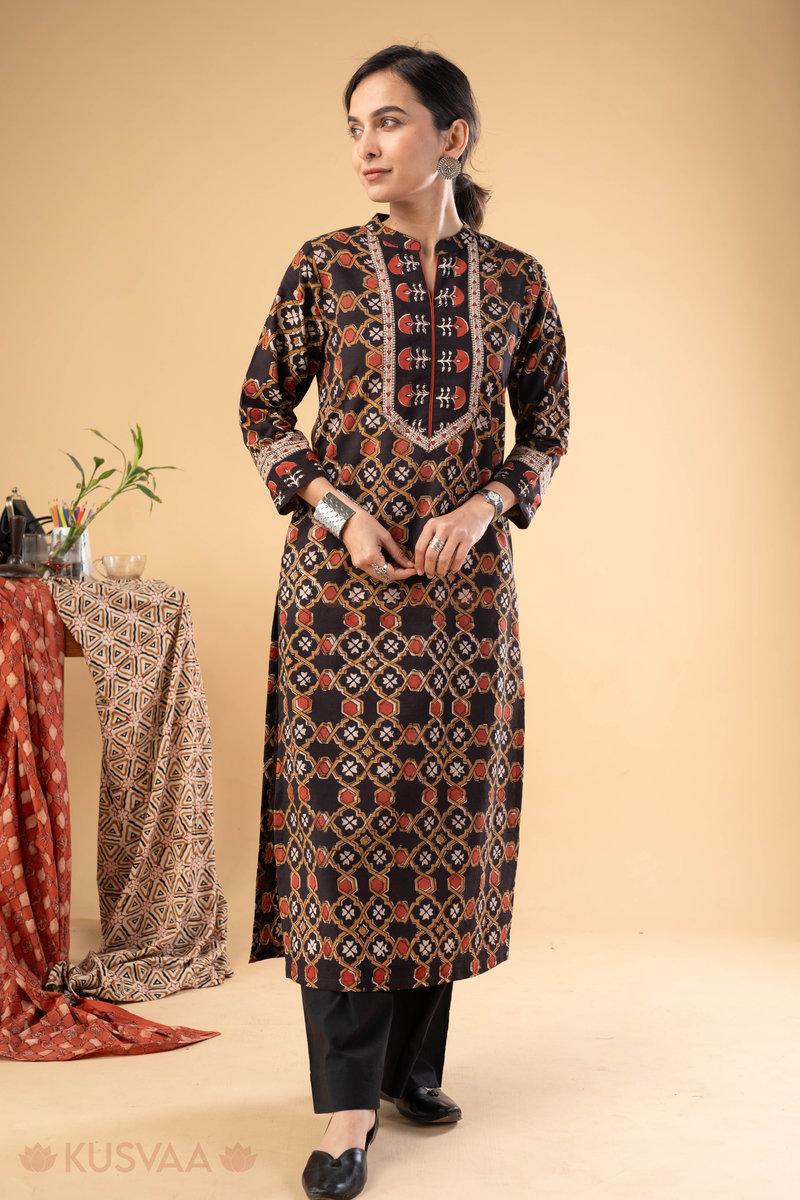 Image for Kusvaa Wkr283 Sia Cotton Handblock Print Kurta Side