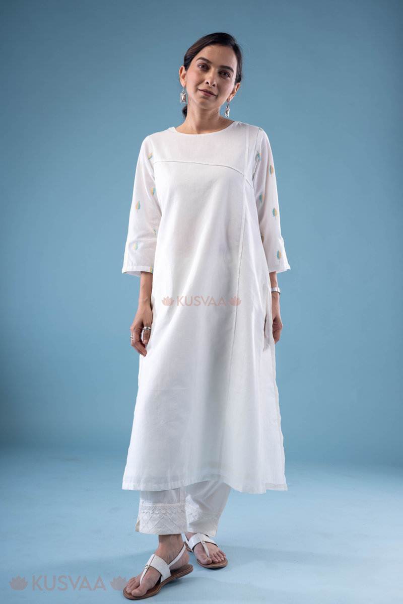 Image for Kusvaa Wkr284 Sonia Handloom Cotton Kurta Closeup 2