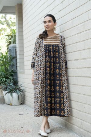 Image for Kusvaa Dr087 Saptarshi Cotton A Line Dress Front