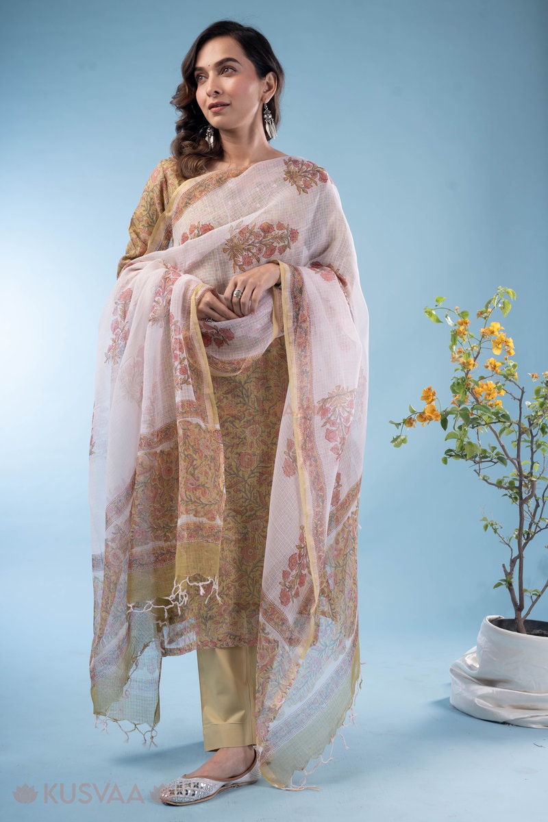 Image for Kusvaa Kds036 Nistha Kurta With Dupatta Set Sitting