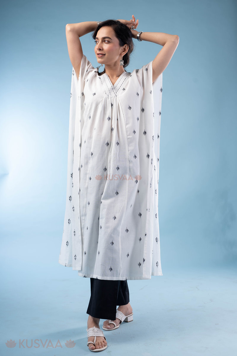Image for Kusvaa Shkaf004 Jeena Handloom Cotton Kaftan Front