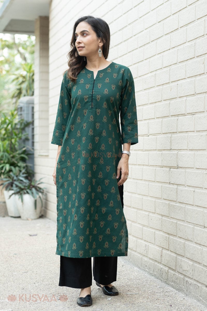 Image for Kusvaa Wkr302 Vivikta Cotton Straight Fit Kurta Front