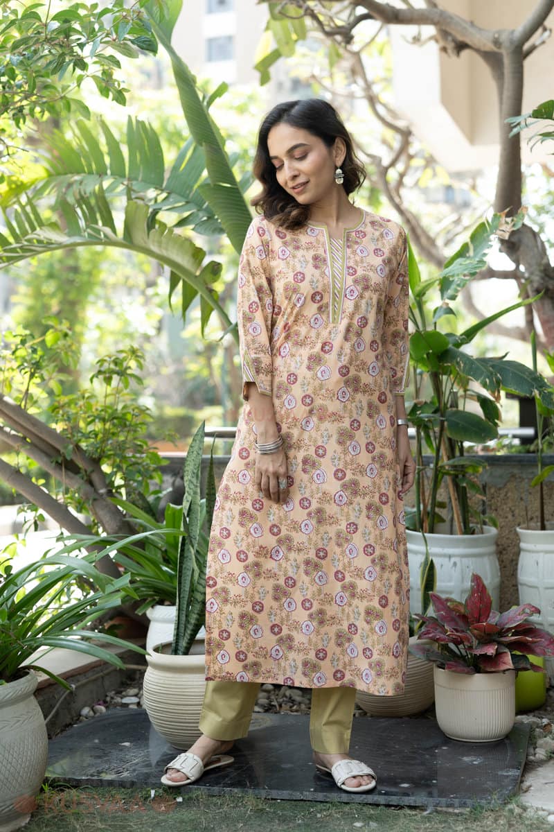 Image for Kusvaa Wkr303 Swaha Cotton Handblock Kurta Side
