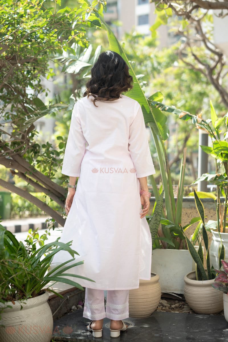 Image for Kusvaa Wkr310 Namavi Cotton Chikankari Kurta Sitting