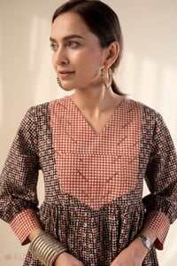 Image for Kusvaa Dr092 Gautami Cotton Handblock Dress Featured