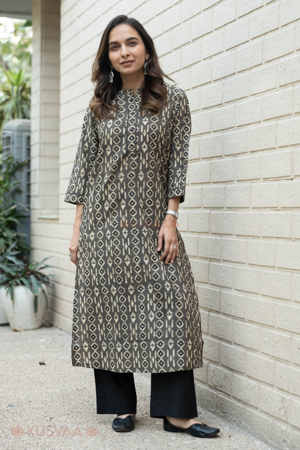 Image for Kusvaa Wkr301 Niyara Cotton Handblock Kurta Front