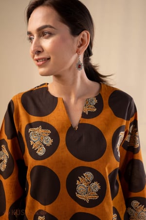 Image for Kusvaa Wkr314 Jeevika Cotton Straight Fit Kurta Featured