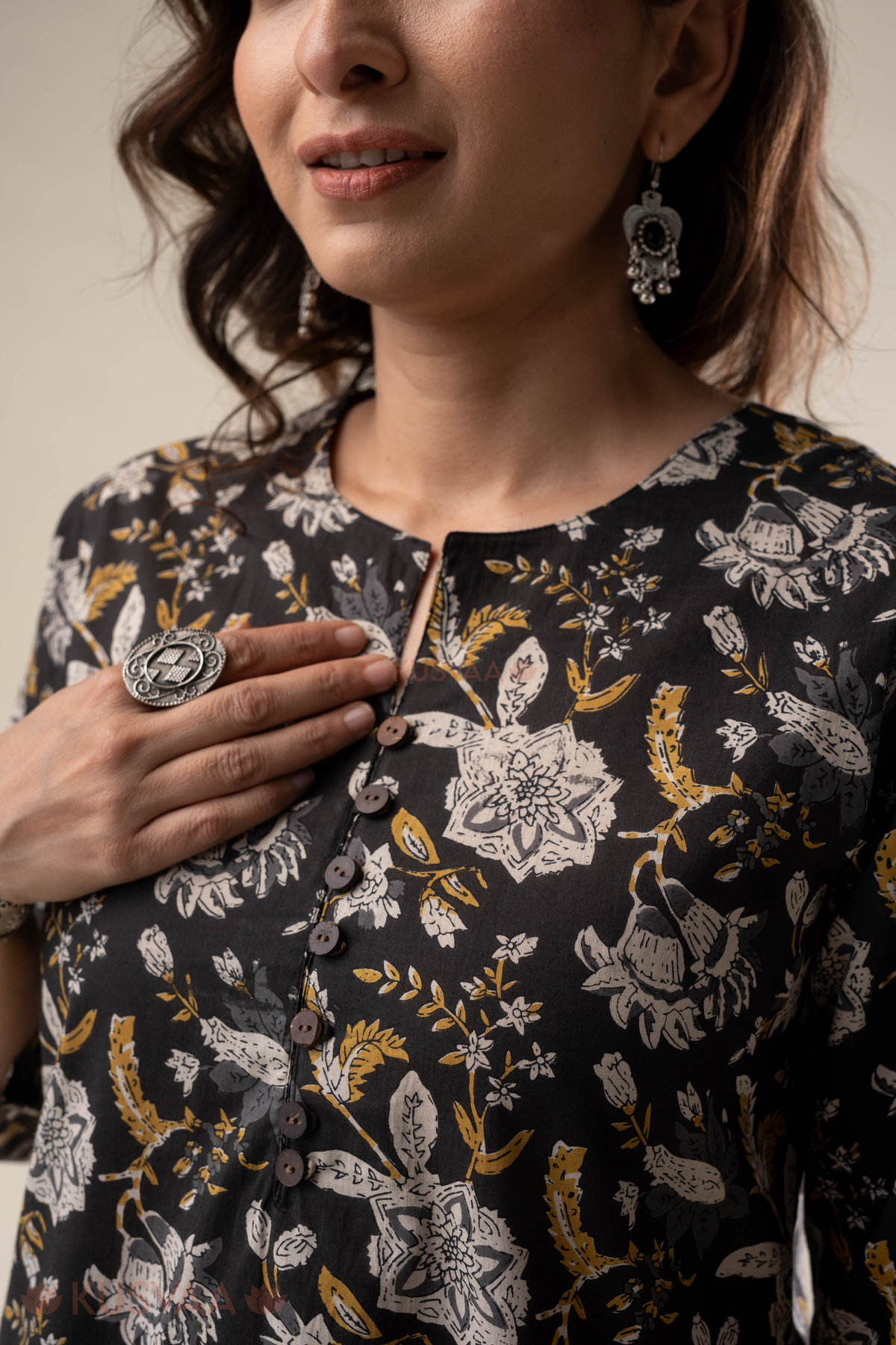 Image for Kusvaa Wkr318 Madhavi Cotton Straight Fit Kurta Closeup