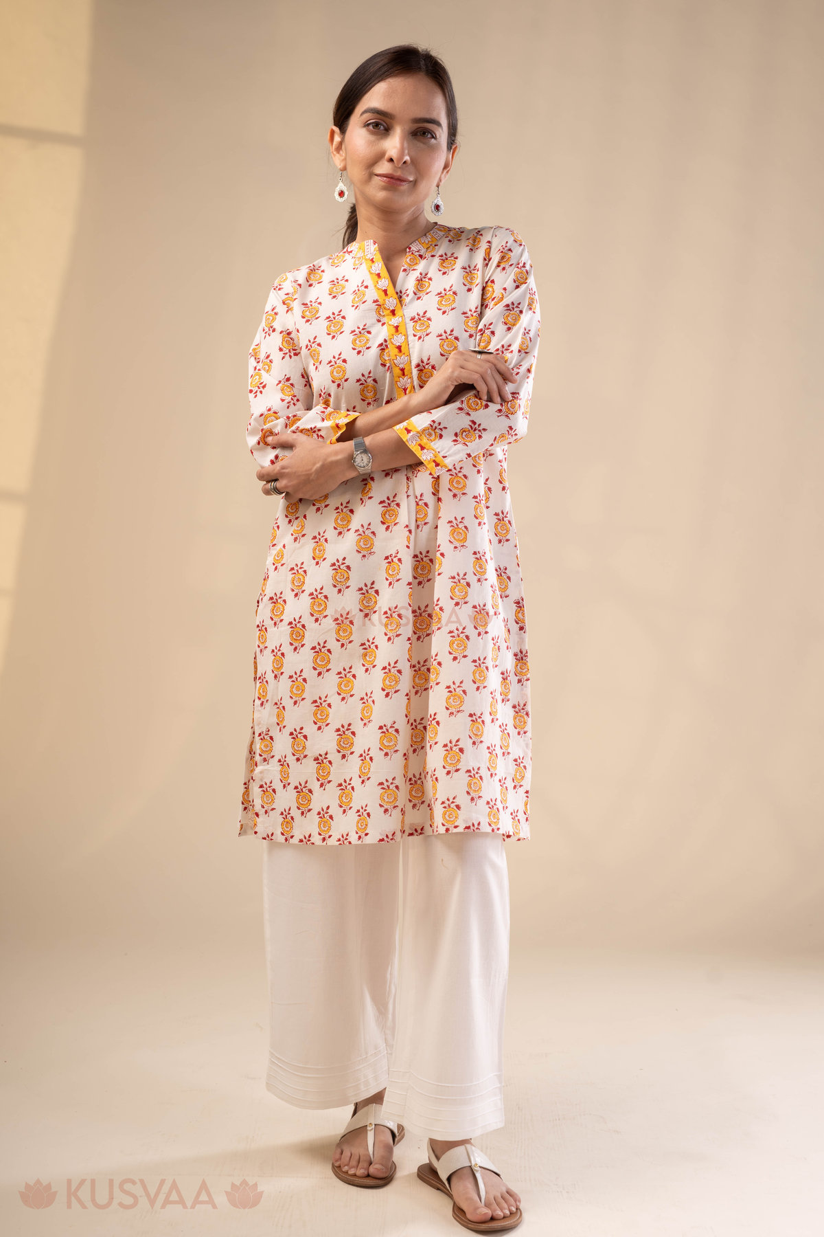 Image for Kusvaa Wkr322 Suyati Cotton Hnablock Straight Kurta Front