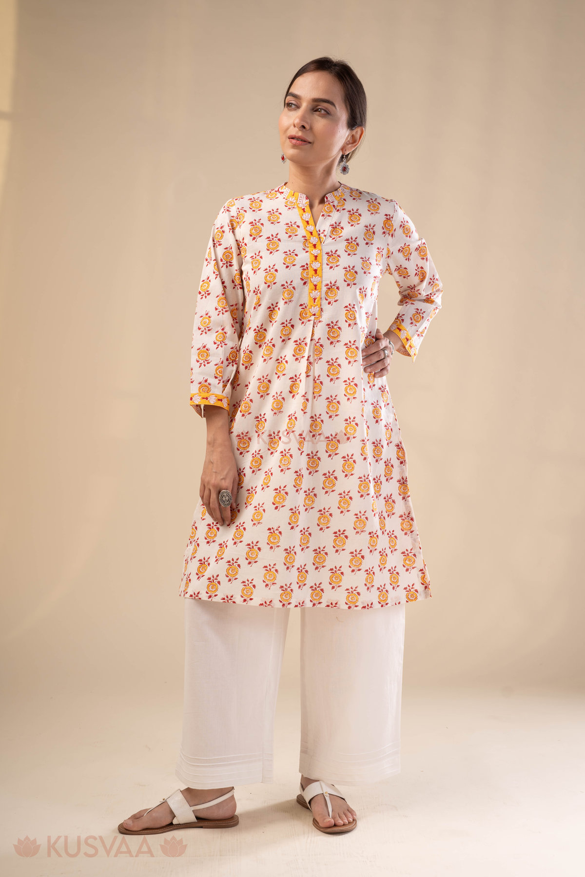 Image for Kusvaa Wkr322 Suyati Cotton Hnablock Straight Kurta Side