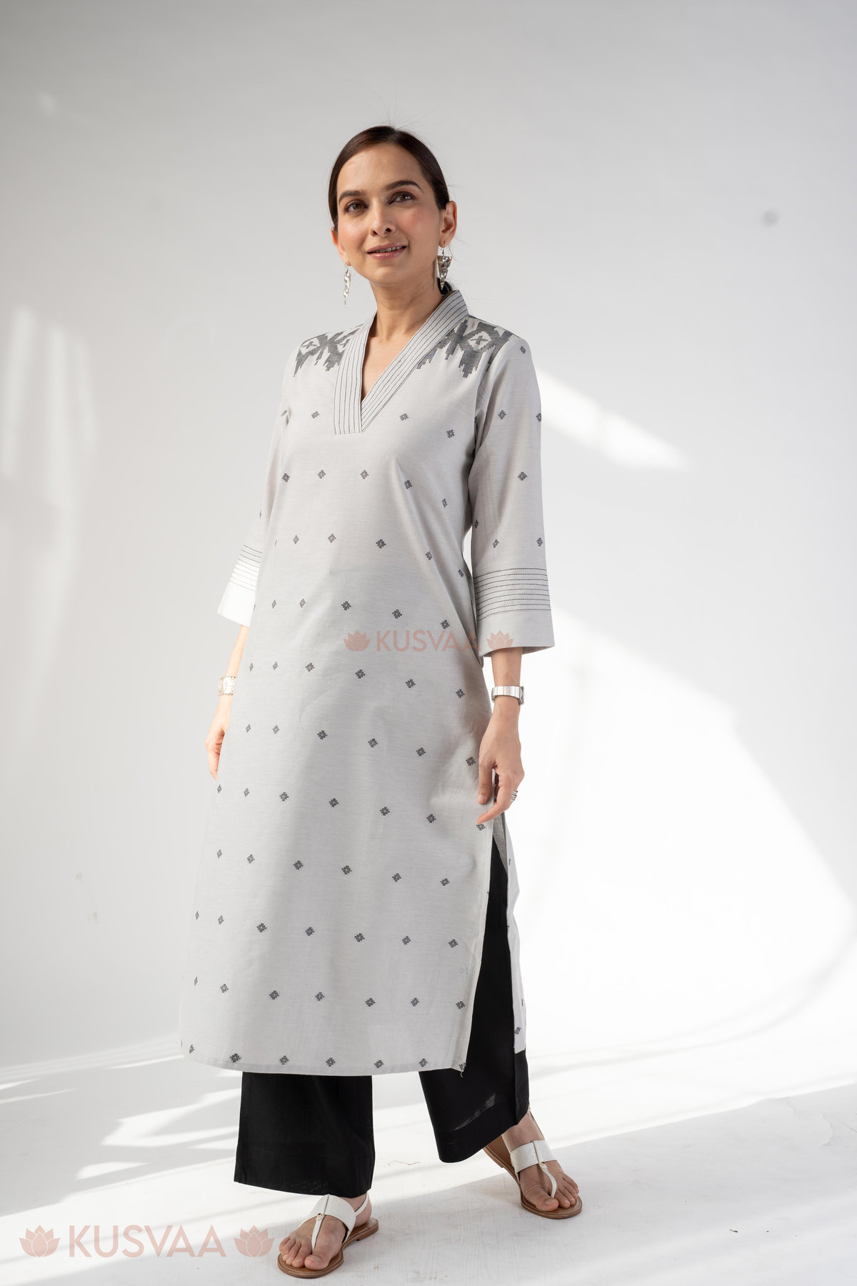 Image for Kusvaa Wkr323 Krishika Handloom Cotton Kurta Side