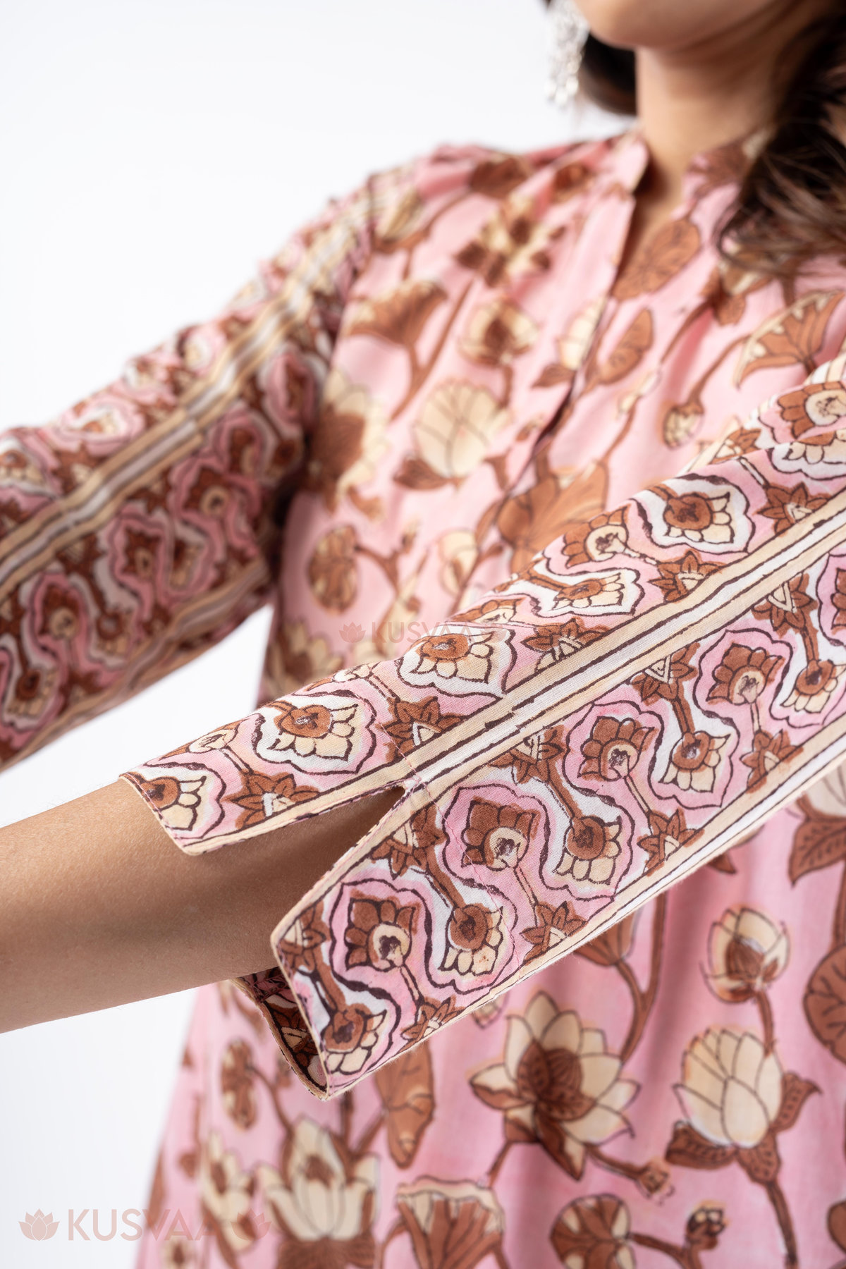 Image for Kusvaa Cood143 Sharanya Cotton Handblock Kurta Pant Set Sleeves