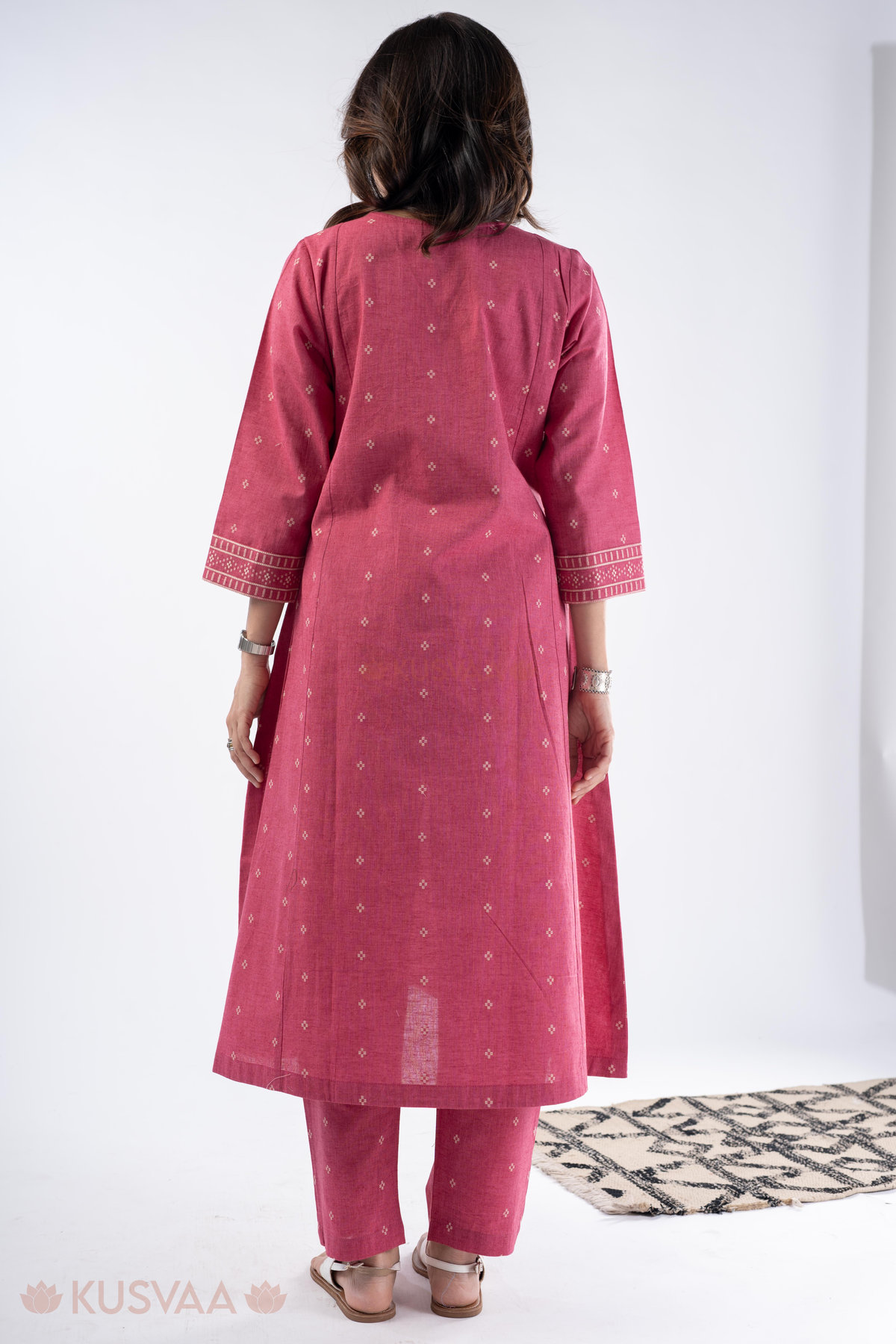 Image for Kusvaa Cood147 Akshata Handloom Cotton Co Ord Set Back