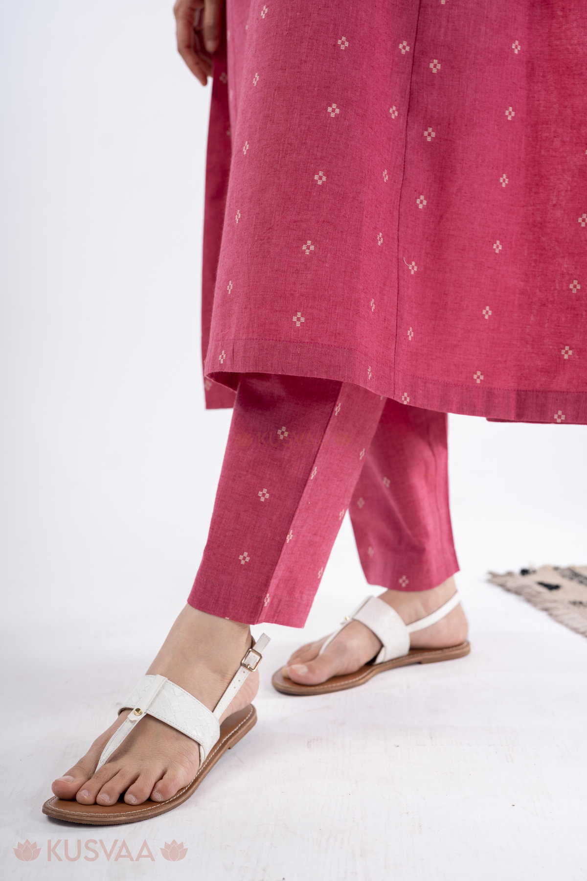 Image for Kusvaa Cood147 Akshata Handloom Cotton Co Ord Set Closeup 2