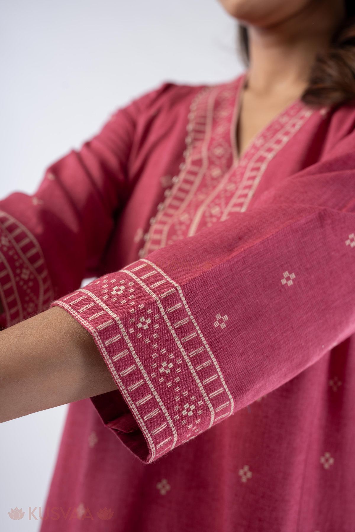 Image for Kusvaa Cood147 Akshata Handloom Cotton Co Ord Set Sleeves
