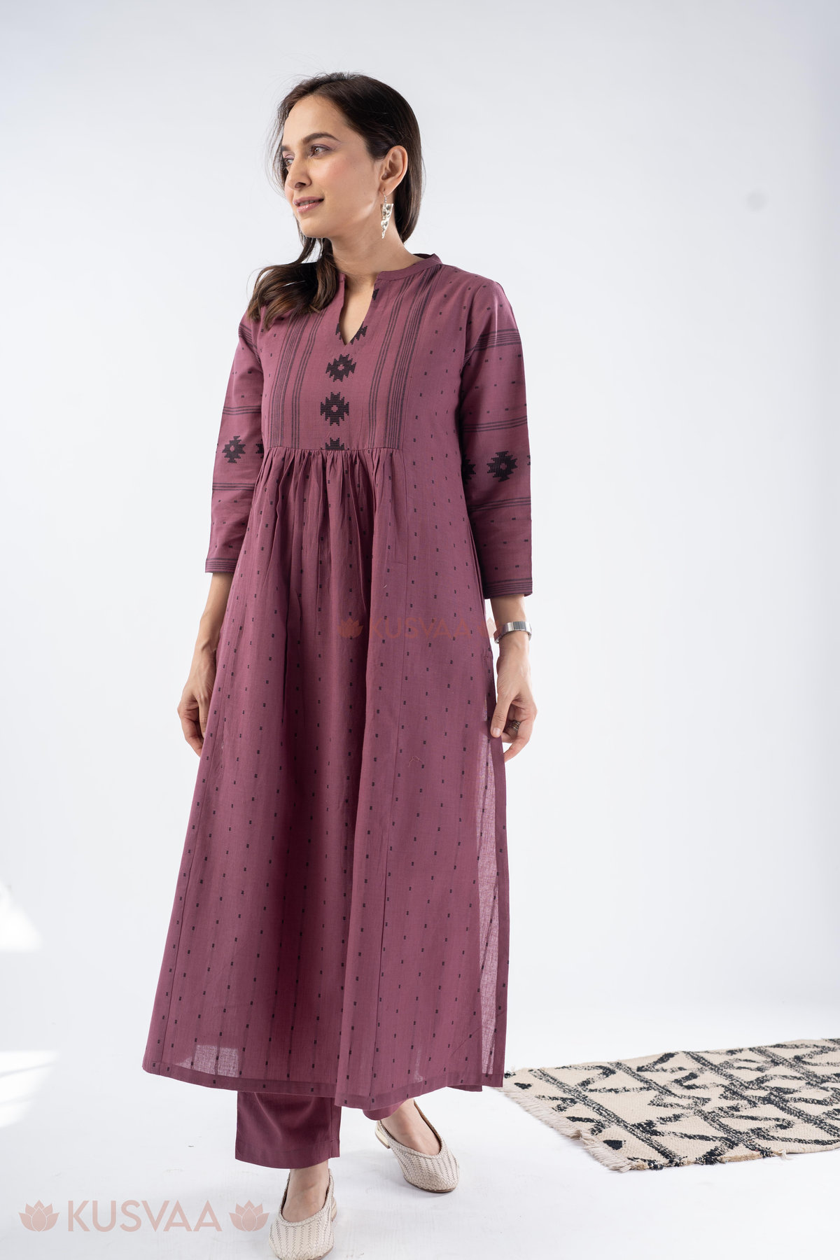 Image for Kusvaa Cood149 Dharika Handloom Cotton Co Ord Set Front