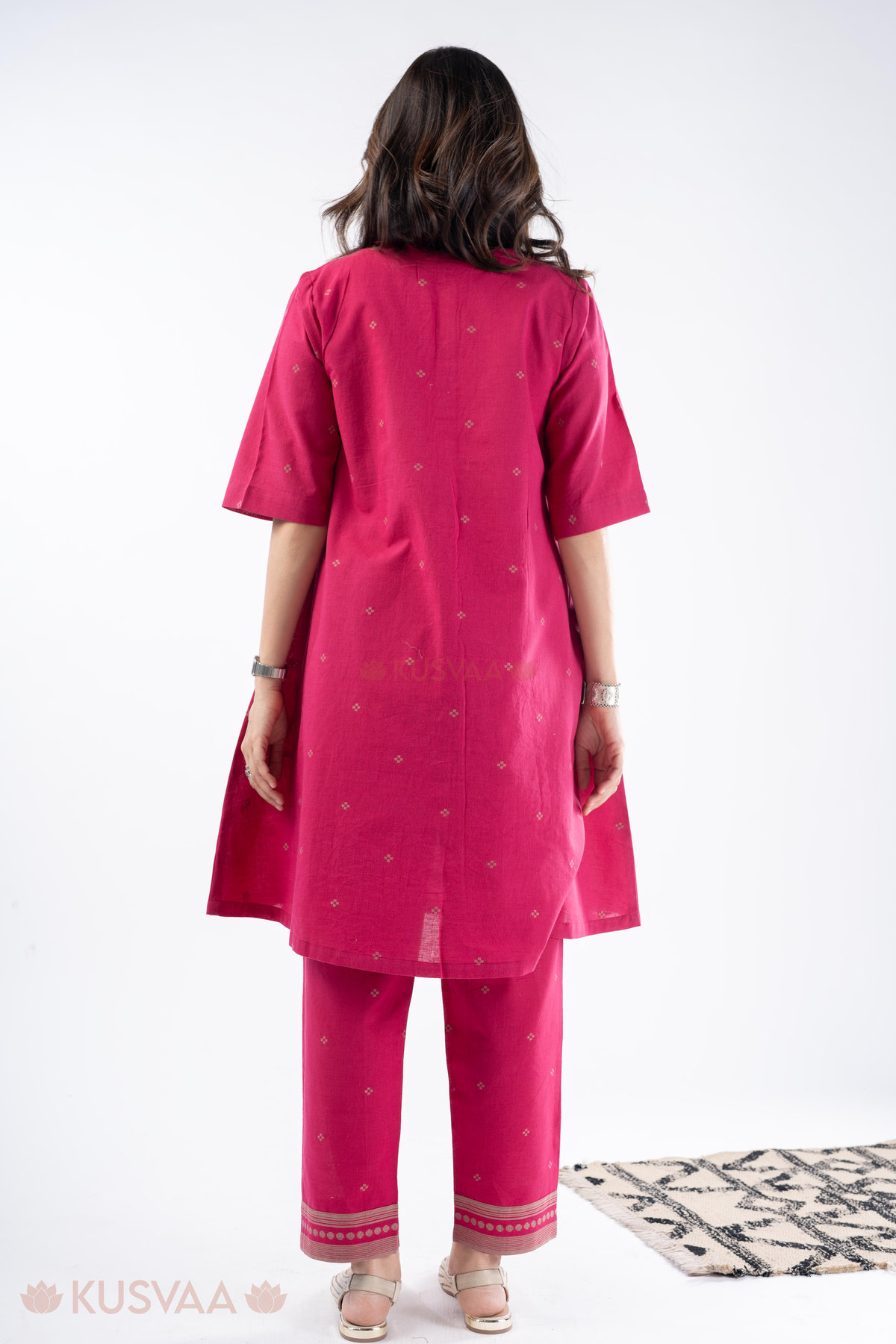 Image for Kusvaa Cood150 Yachya Handloom Cotton Co Ord Set Back