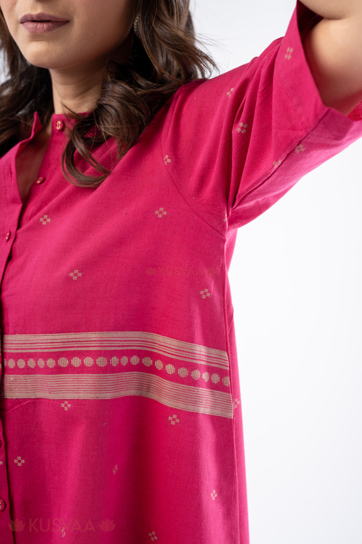 Image for Kusvaa Cood150 Yachya Handloom Cotton Co Ord Set Sleeves