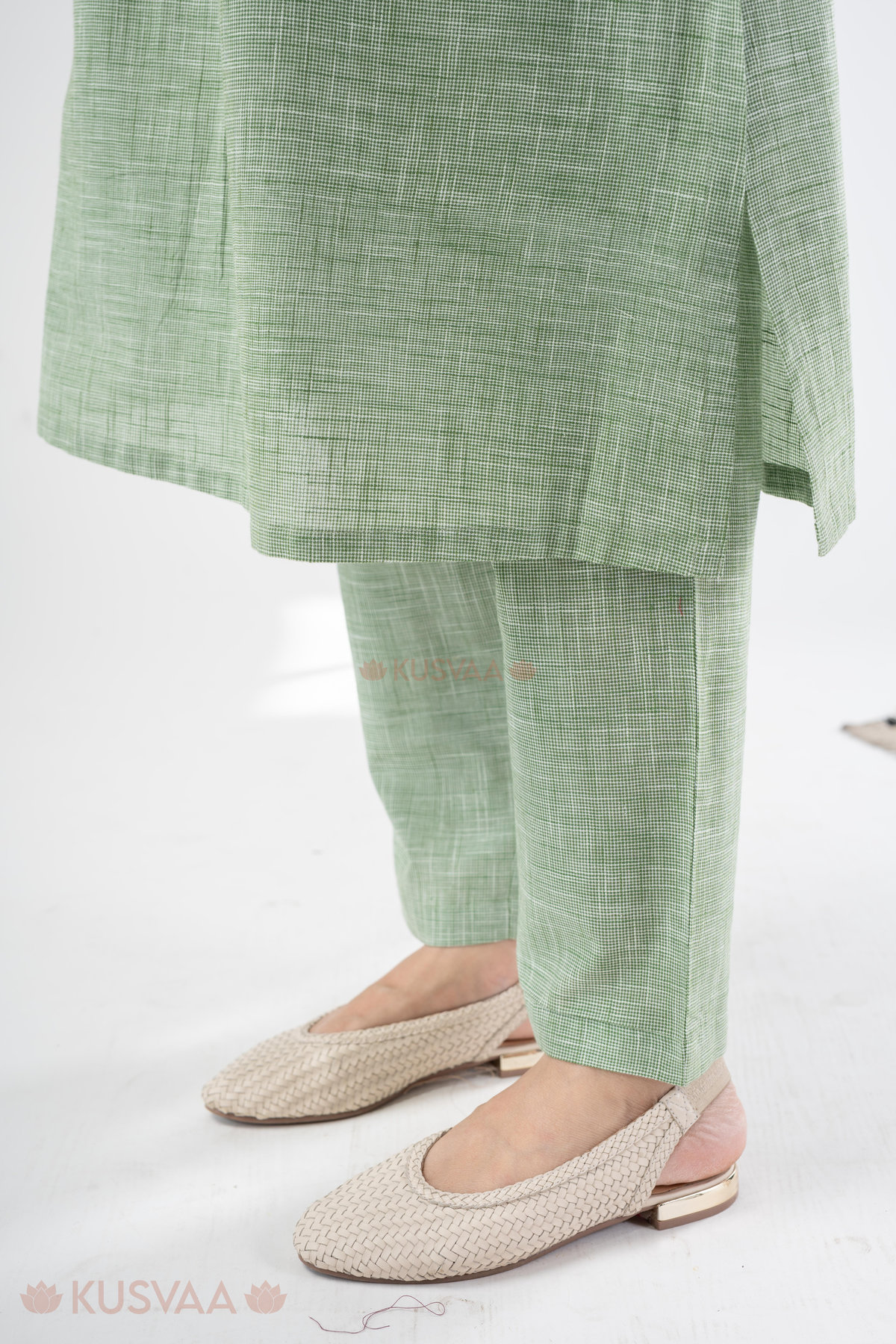 Image for Kusvaa Cood151 Chahat Handloom Cotton Co Ord Set Closeup 2