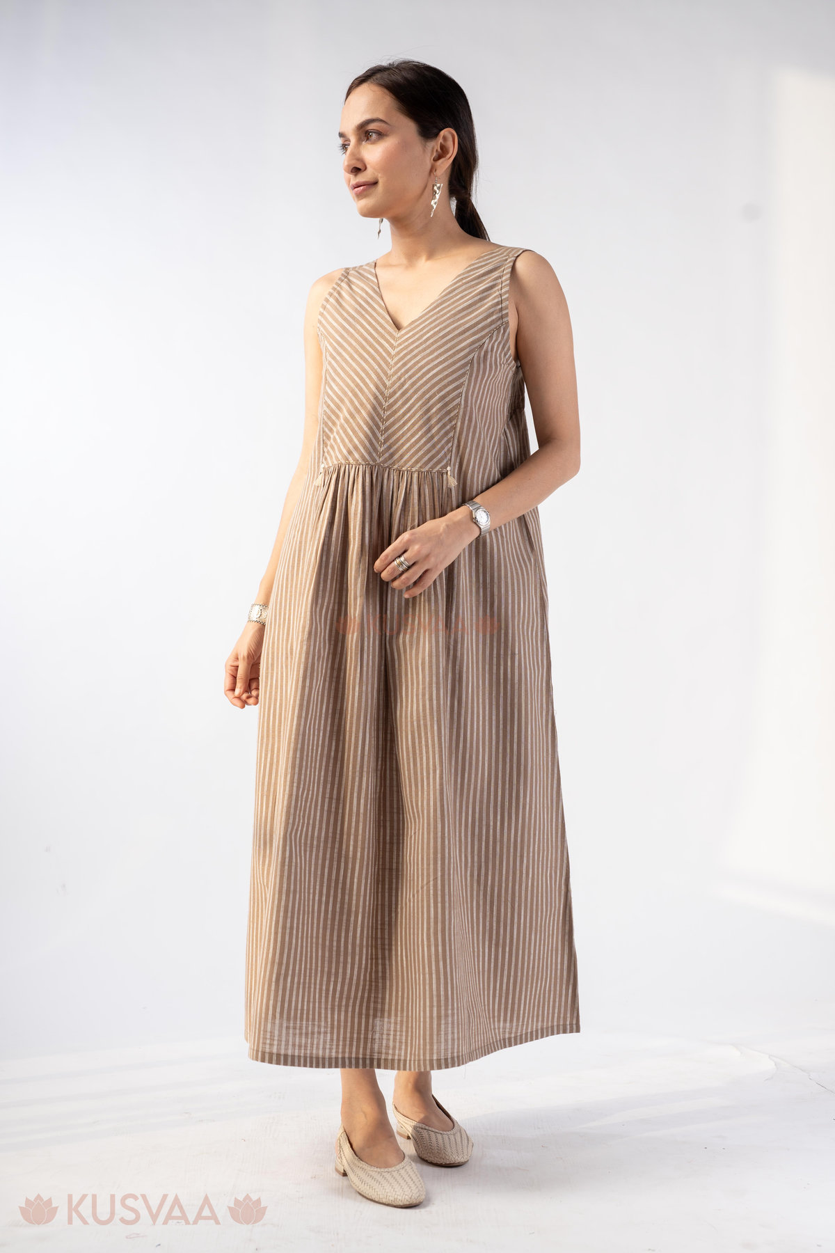 Image for Kusvaa Dr099 Siddhi Handloom Cotton A Line Dress Side