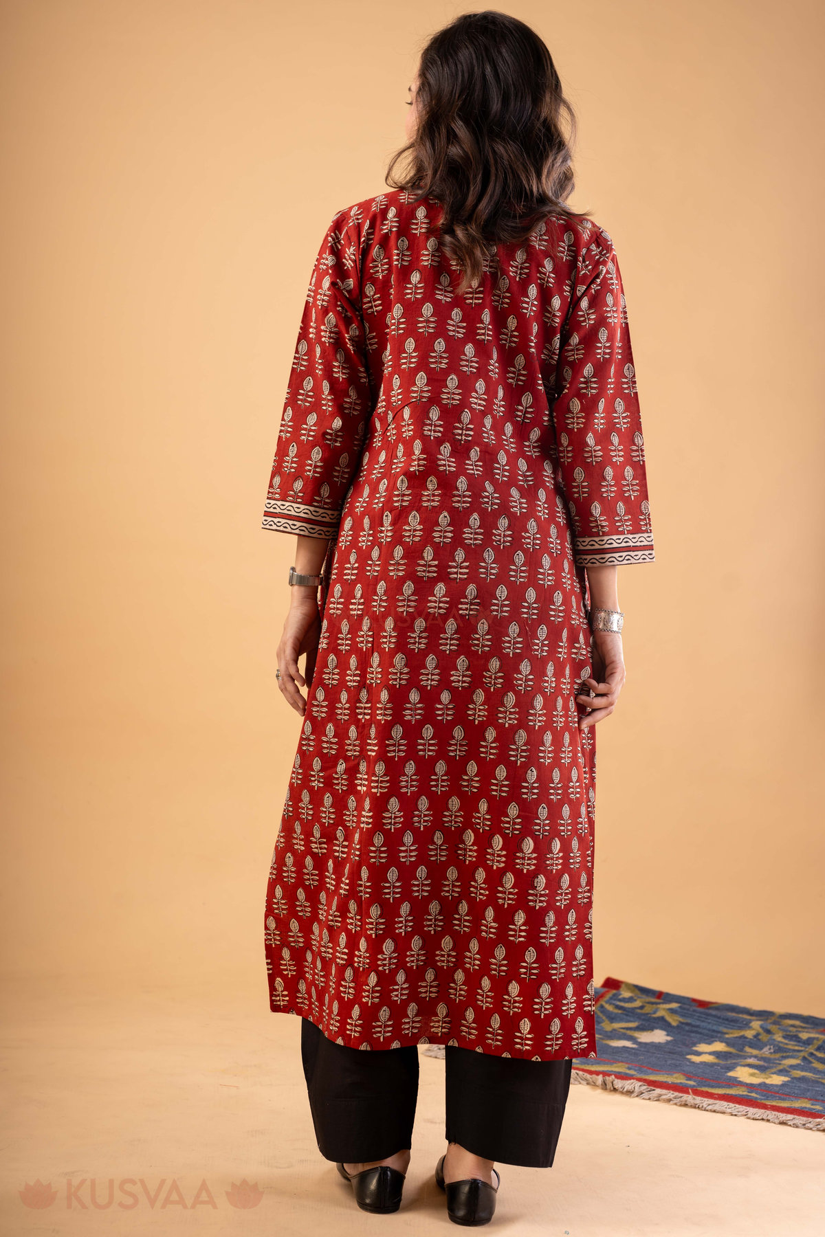 Image for Kusvaa Wkr325 Zara Cotton Handblock Kurta Back