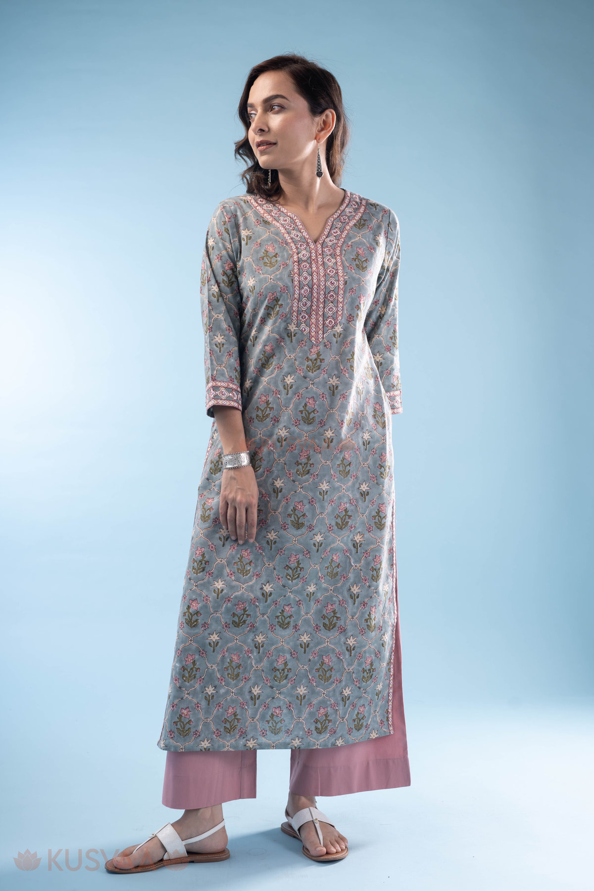 Image for Kusvaa Wkr326 Ishi Cotton Handblock Straight Kurta Side