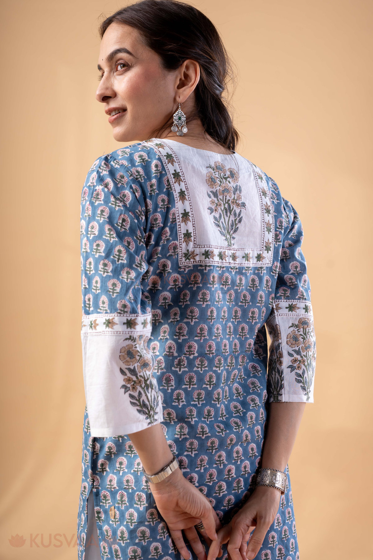 Image for Kusvaa Wkr337 Amulya Handblock Straight Fit Kurta Back 2