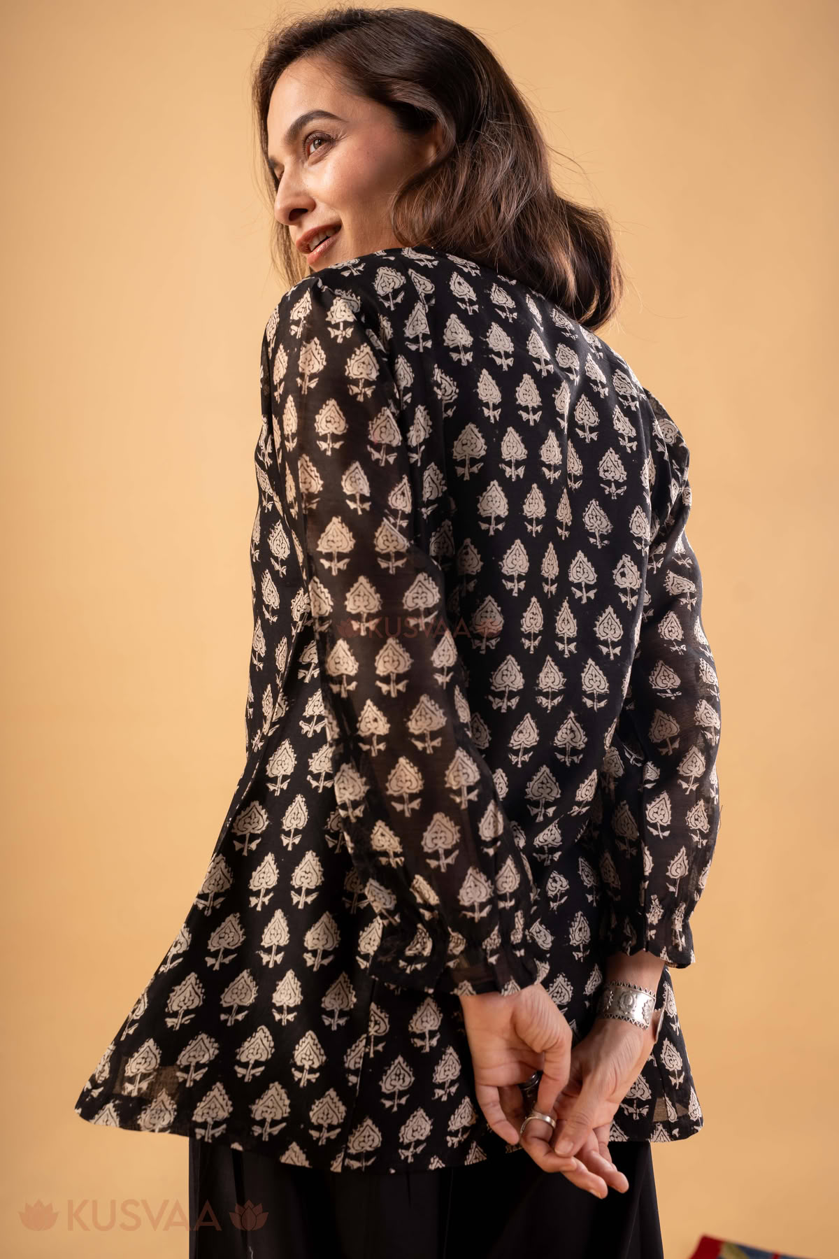 Image for Kusvaa Shk078 Urvi Chanderi Black Handblock Short Kurti Back