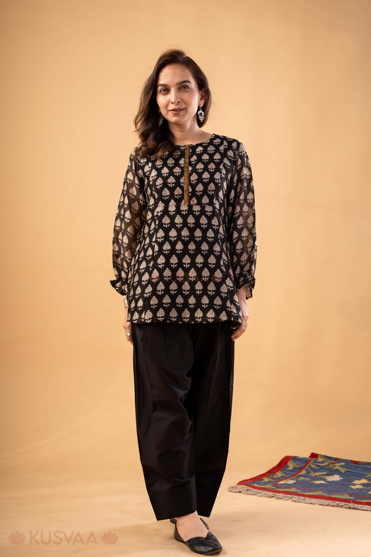 Image for Kusvaa Shk078 Urvi Chanderi Black Handblock Short Kurti Front